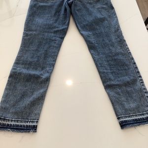 Levi’s Skinny Fringe Hem Jean